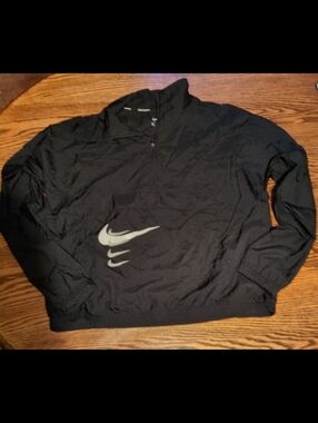 Nike windbreaker Pullover